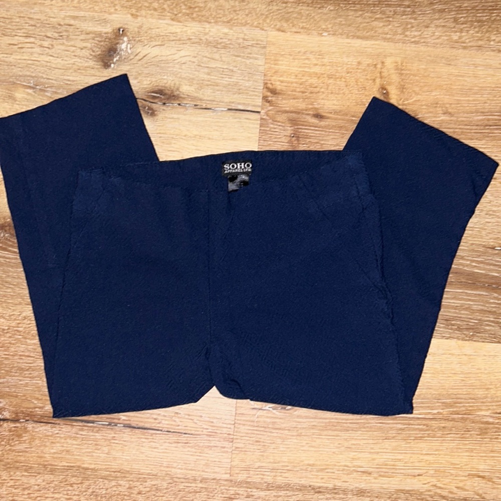 Cute Stretchy Comfy Capris by SOHO